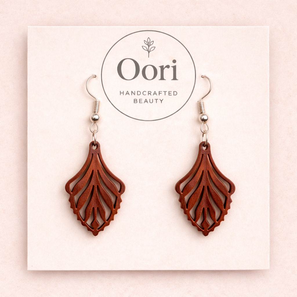 Oori Noir Regal Leaf Drops